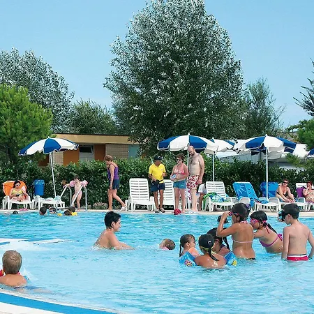 بيت للعطل Camping Marelago 460s